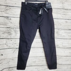 Banana Republic Black High Rise Legging Size 32 Reg NWT  Reg $119.00